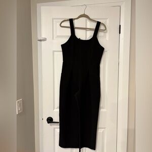 Elegant Black Sleeveless Dress
